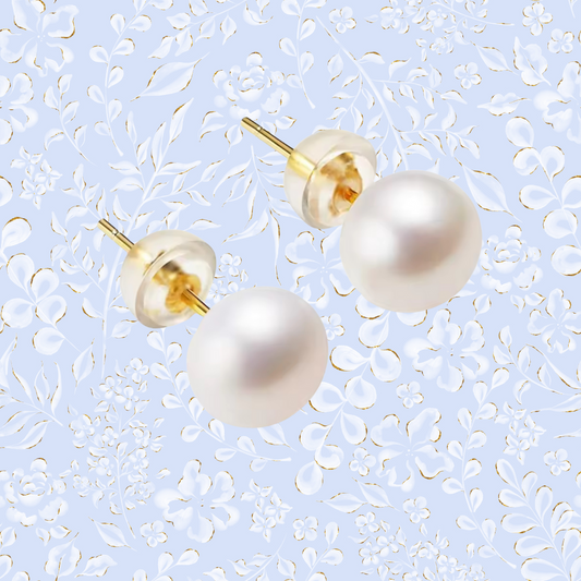 PEARL STUDS ✿ LOU