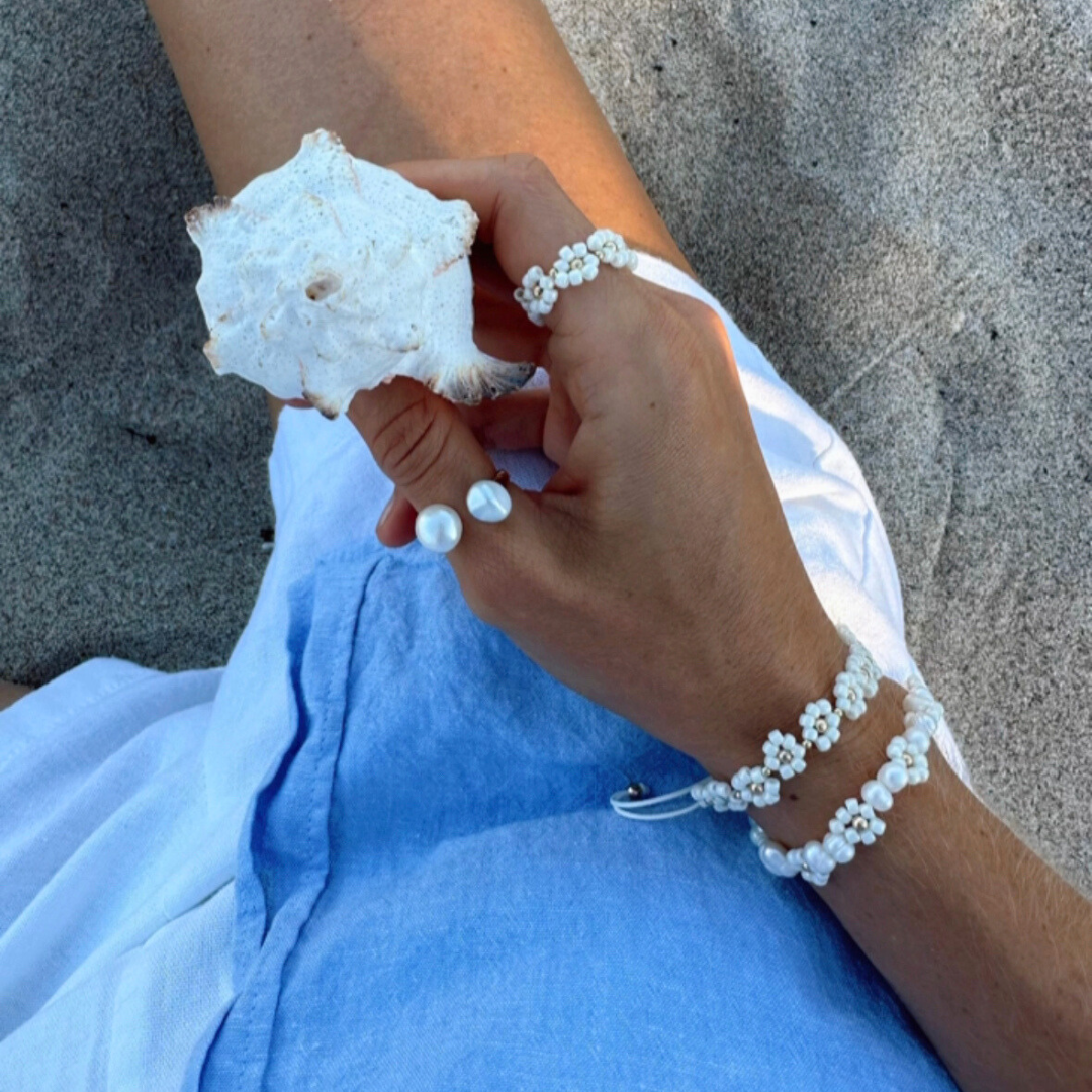 DAISY PEARL BRACELET ✿ CHLOE