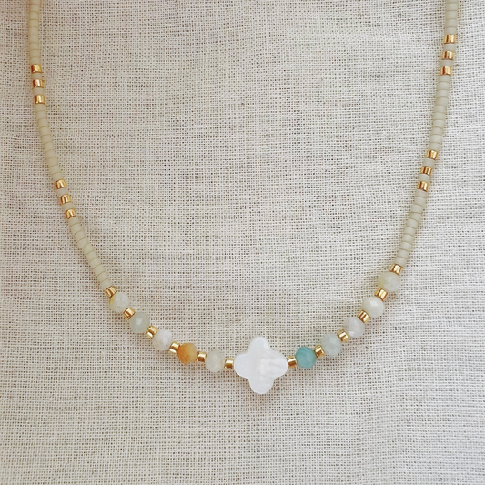 BOHO CHOKER ✿ MOTHER-OF-PEARL CLOVER