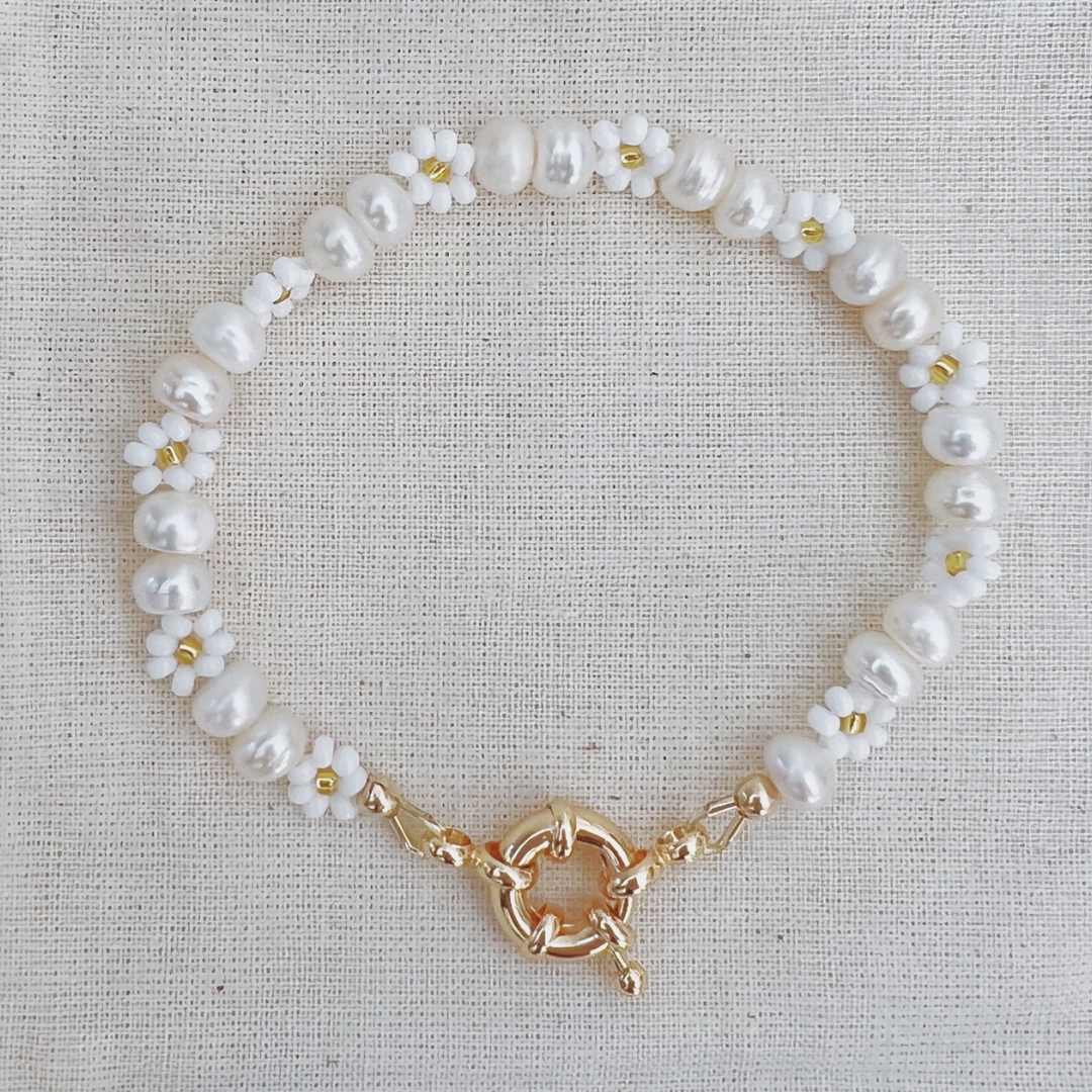 DAISY PEARL BRACELET ✿ CLAIRE